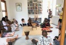 Is Unschooling the Way to Decolonize Education?